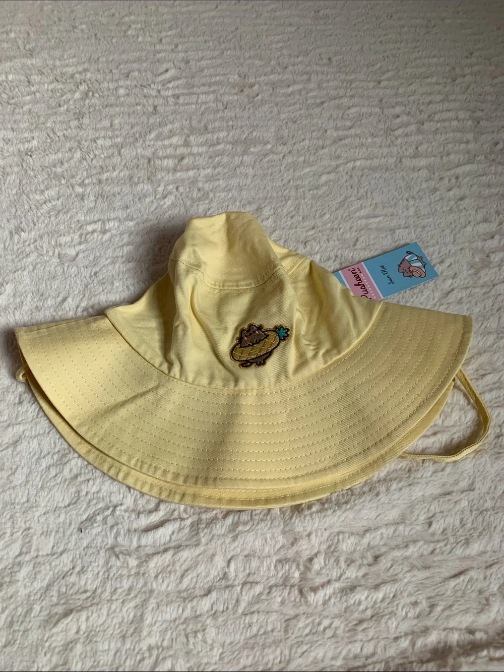 Exclusive Pusheen Box Sun Hat